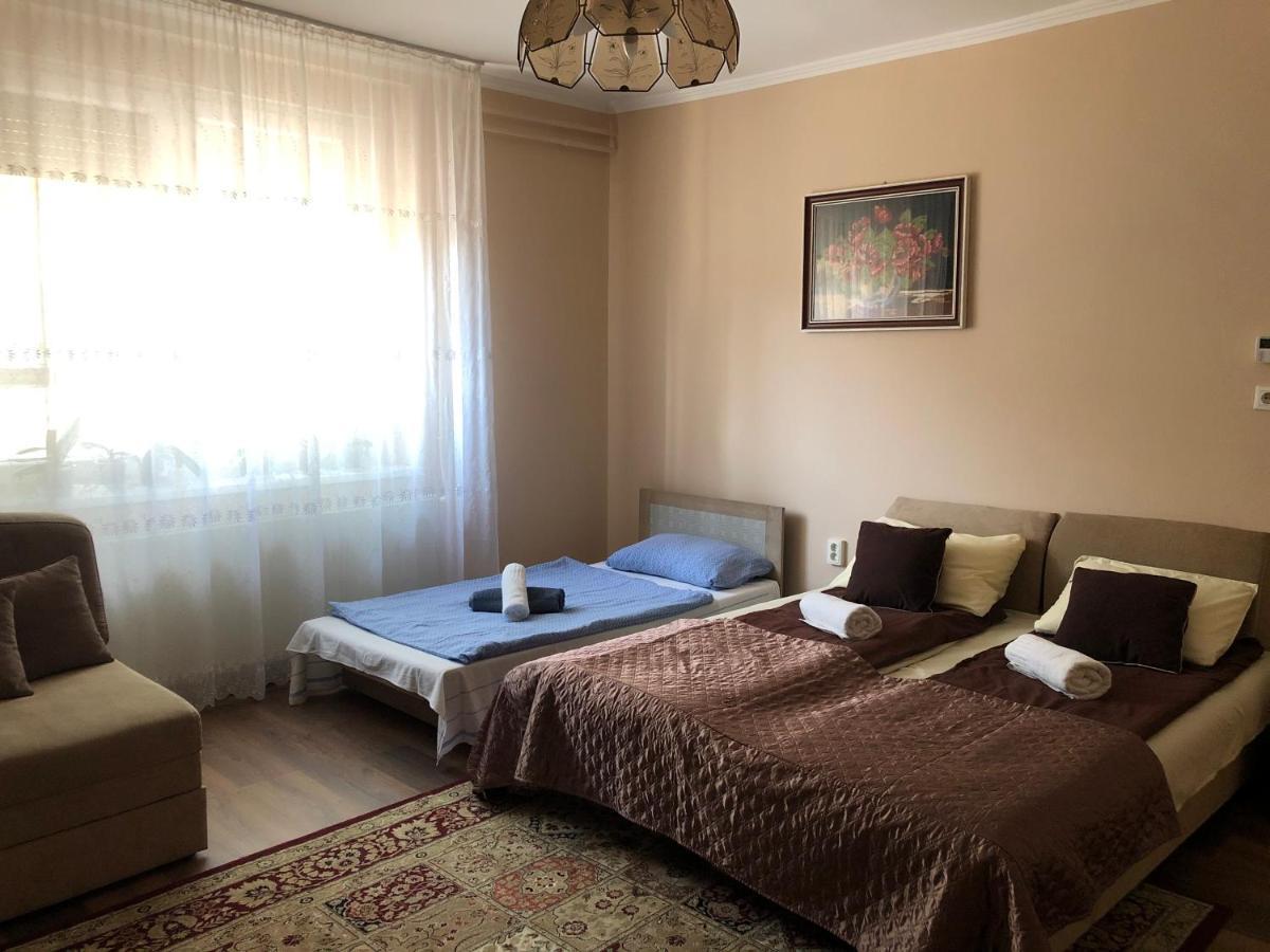 Renata Vendeghaz Hotel Eger Exterior photo